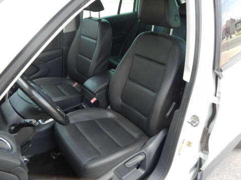 2014 Volkswagen Tiguan S