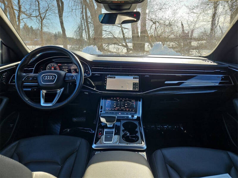 2019 Audi Q8 quattro Premium Plus 55 TFSI