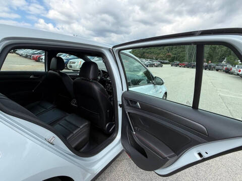 2018 Volkswagen Golf GTI S