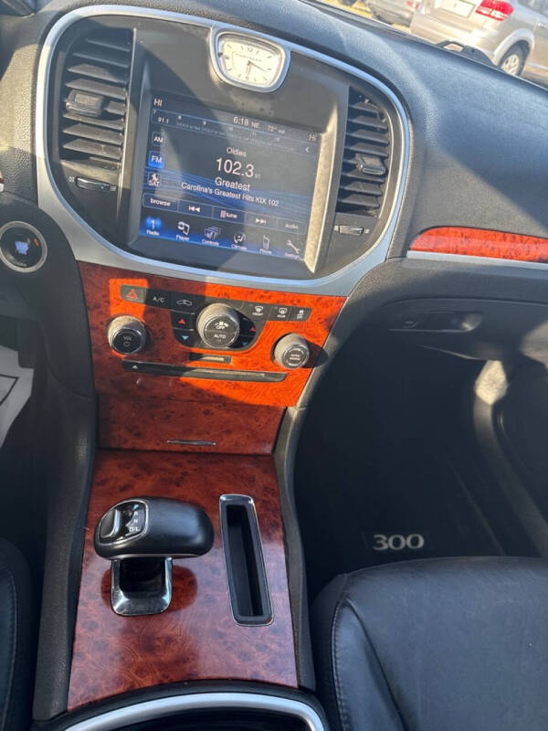 2014 Chrysler 300