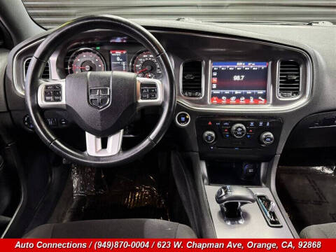 2014 Dodge Charger SXT