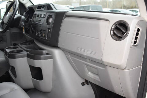 2014 Ford E-Series E-150