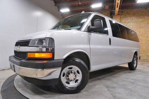 2017 Chevrolet Express LT 3500