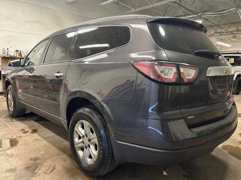 2016 Chevrolet Traverse LS