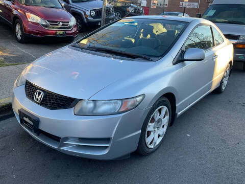 2010 Honda Civic for sale at Drive Deleon in Yonkers NY