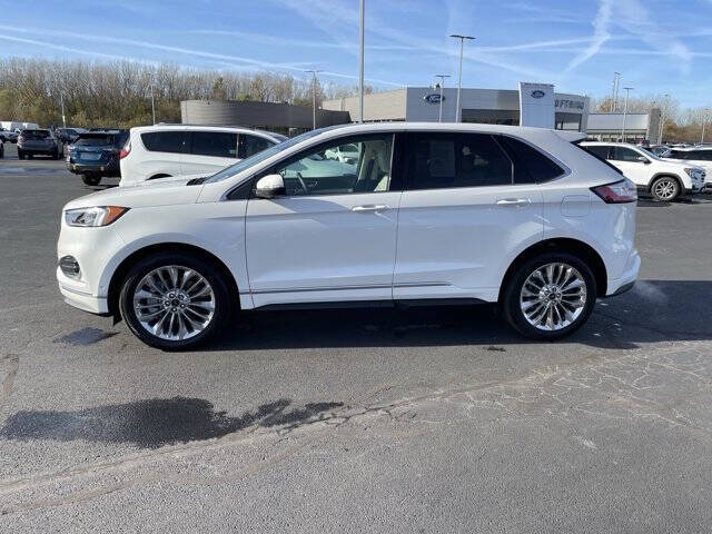 2024 Ford Edge Titanium