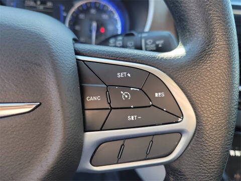 2020 Chrysler Voyager LXi