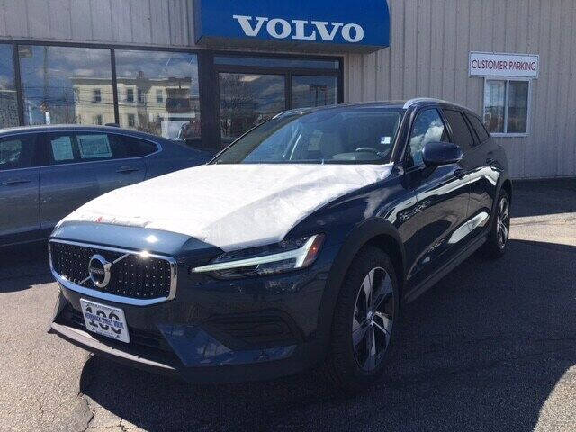2020 Volvo V60 Cross Country T5