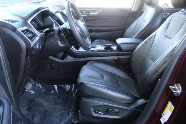 2018 Ford Edge Titanium