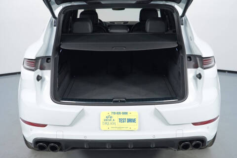 2024 Porsche Cayenne S