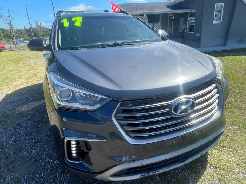 2017 Hyundai Santa Fe SE