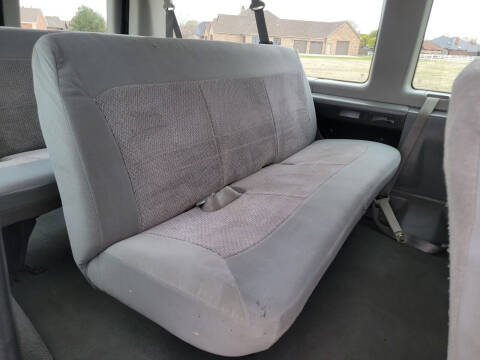 2006 Ford E-Series E-350 SD XLT