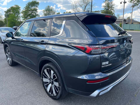2025 Mitsubishi Outlander SE