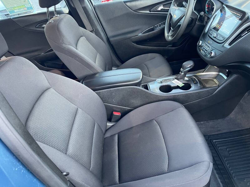 2024 Chevrolet Malibu LT