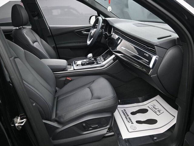 2025 Audi Q7 quattro Premium Plus 45 TFSI