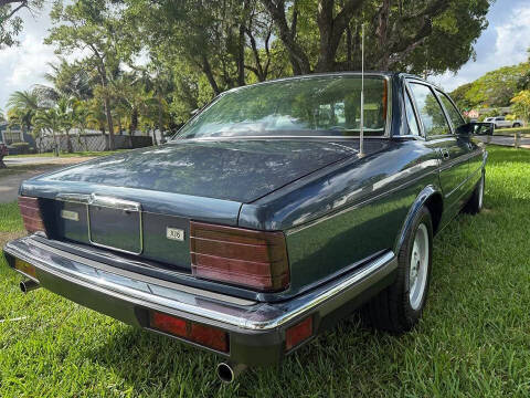 1989 Jaguar XJ-Series XJ6