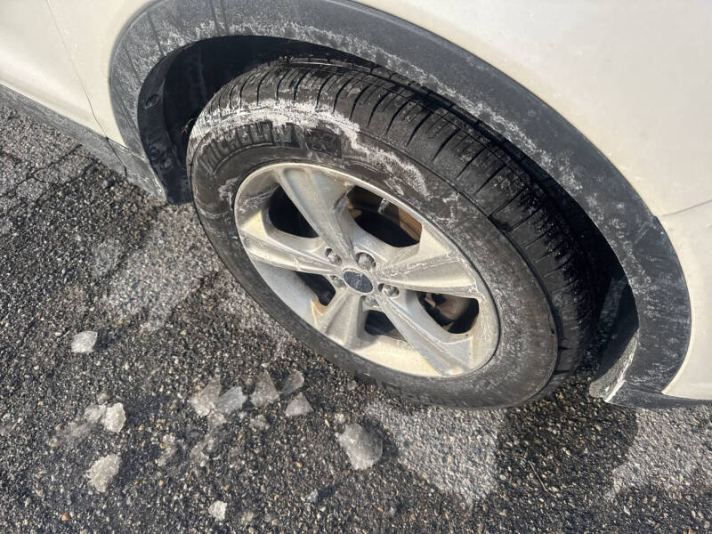 2016 Ford Escape SE