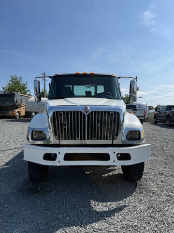 2003 International WorkStar 7300