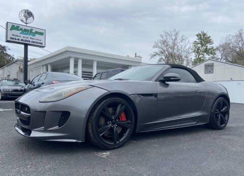 2016 Jaguar F-TYPE R