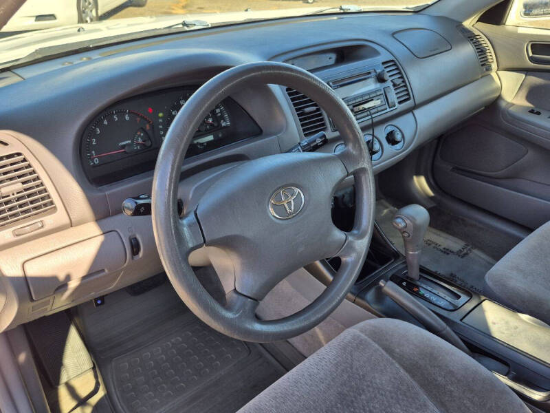 2003 Toyota Camry LE