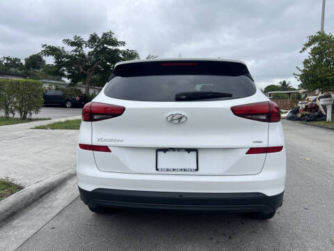 2020 Hyundai Tucson SE