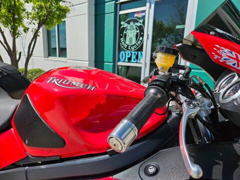 2008 Triumph Sprint ST