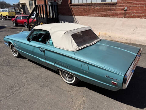 1965 Ford Thunderbird