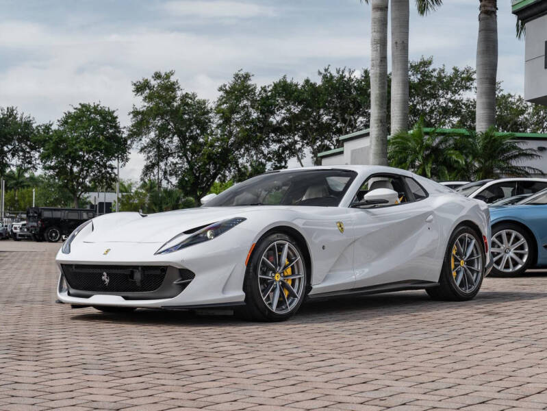 2021 Ferrari 812 GTS