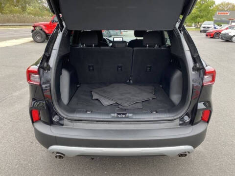 2023 Ford Escape Hybrid Active