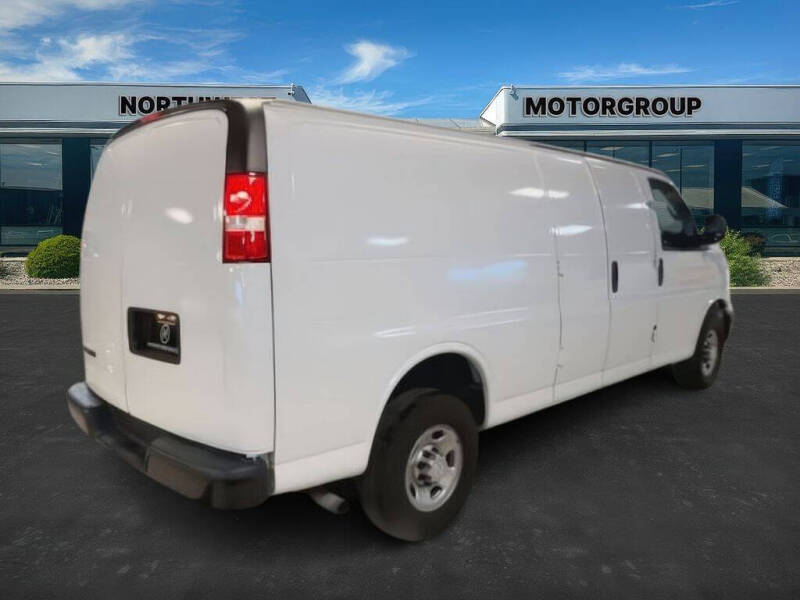 2018 Chevrolet Express 2500