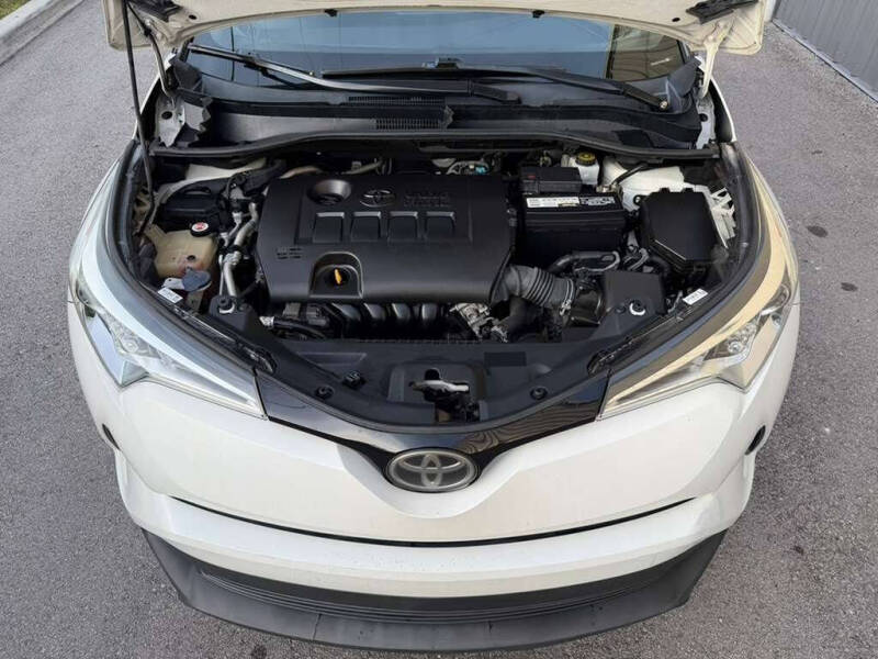 2018 Toyota C-HR XLE