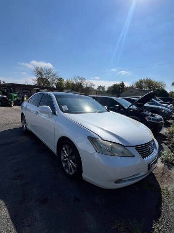 2007 Lexus ES 350 for sale at Gator's Auto Sales in Garland TX