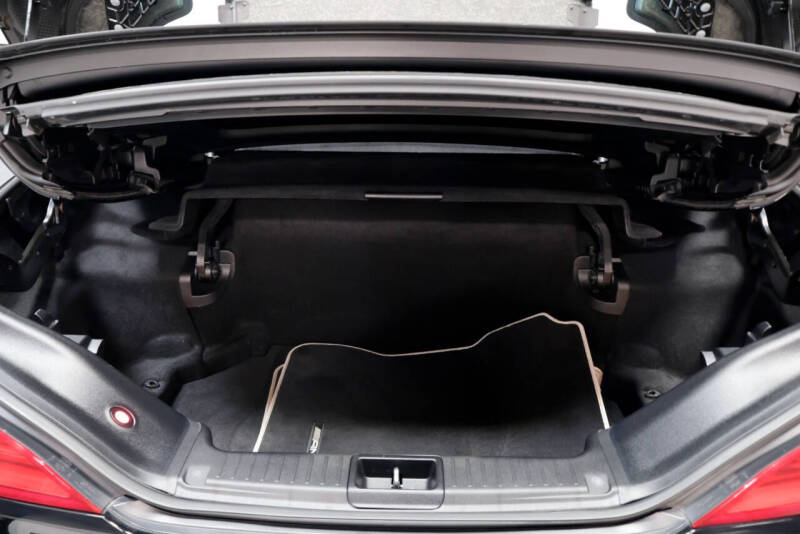 2015 Mercedes-Benz SL-Class SL 63 AMG