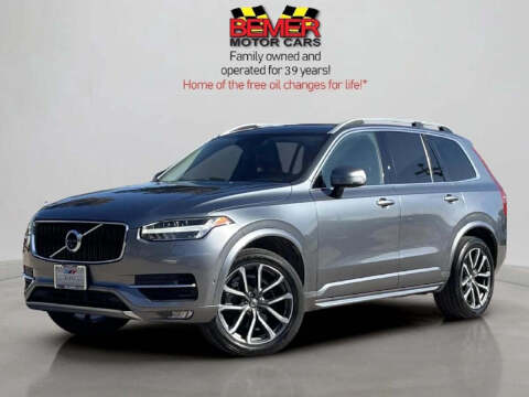 2018 Volvo XC90 T6 Momentum