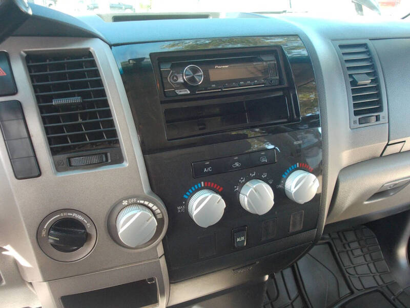 2011 Toyota Tundra Grade