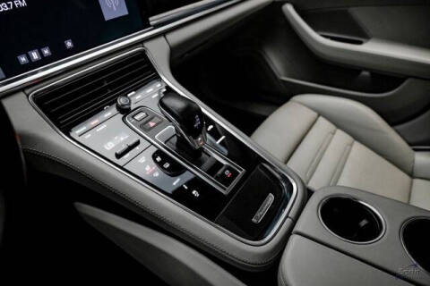 2018 Porsche Panamera Turbo Sport Turismo