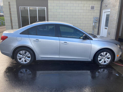 2016 Chevrolet Cruze Limited for sale at Singer Auto Sales in Caldwell OH