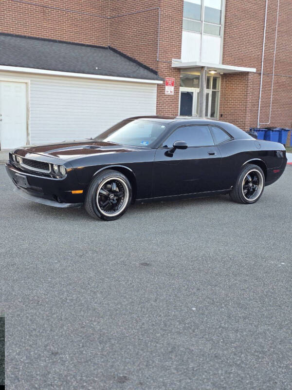 2009 Dodge Challenger SE