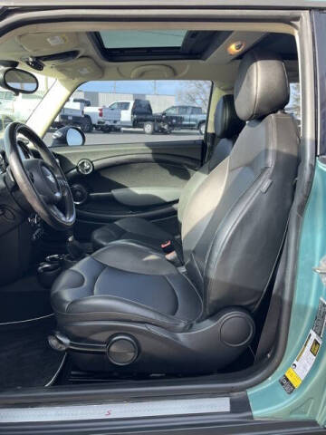 2012 MINI Cooper Hardtop S