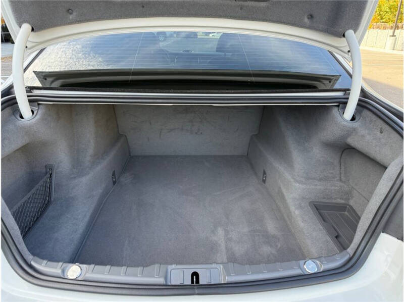 2015 BMW 7 Series 750Li