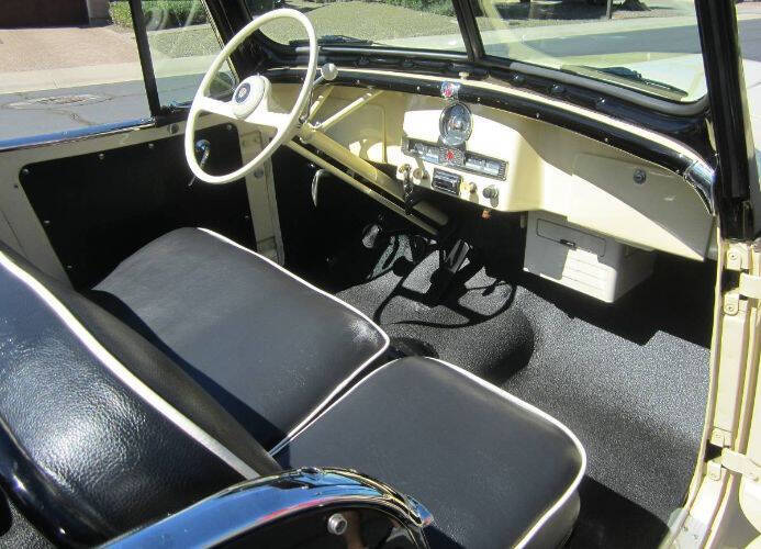 1950 Willys Overland