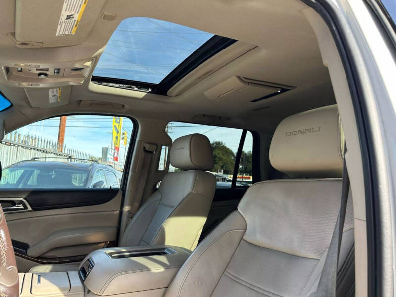 2015 GMC Yukon Denali