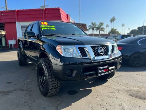 2014 Nissan Frontier for sale at Auto Max of Ventura in Ventura CA