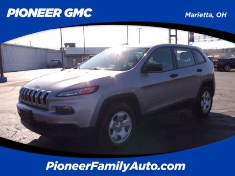 2017 Jeep Cherokee for sale at Pioneer Family Preowned Autos of WILLIAMSTOWN in Williamstown WV