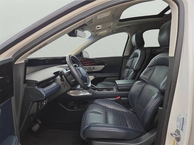 2024 Lincoln Nautilus Reserve