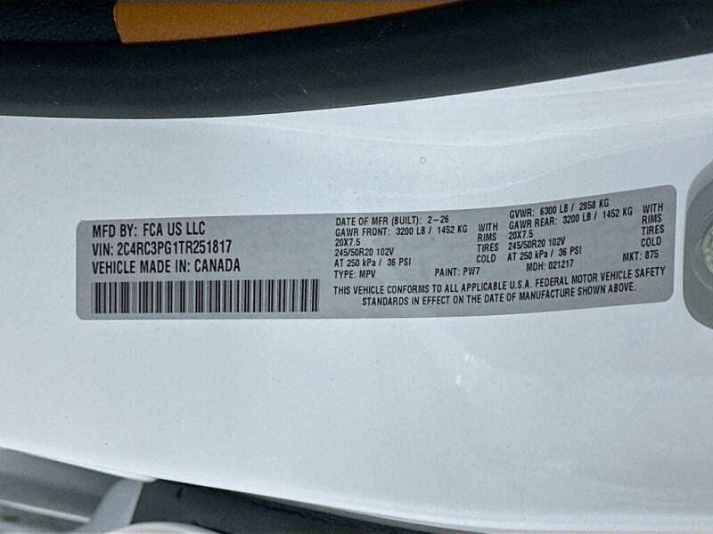 2026 Chrysler Pacifica Pinnacle