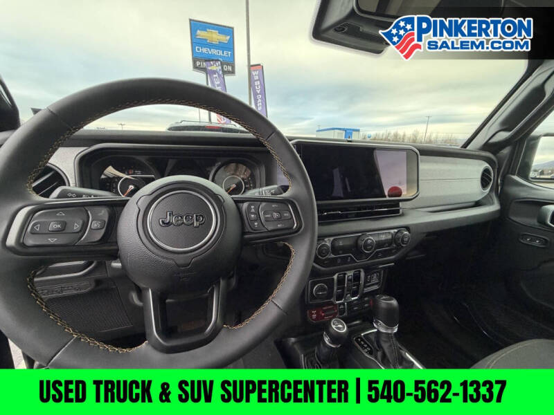 2024 Jeep Gladiator Willys