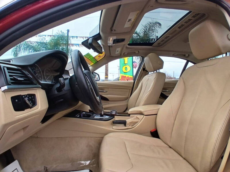 2015 BMW 3 Series 328i