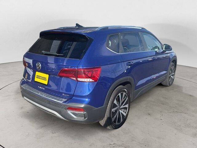 2022 Volkswagen Taos SE 4Motion