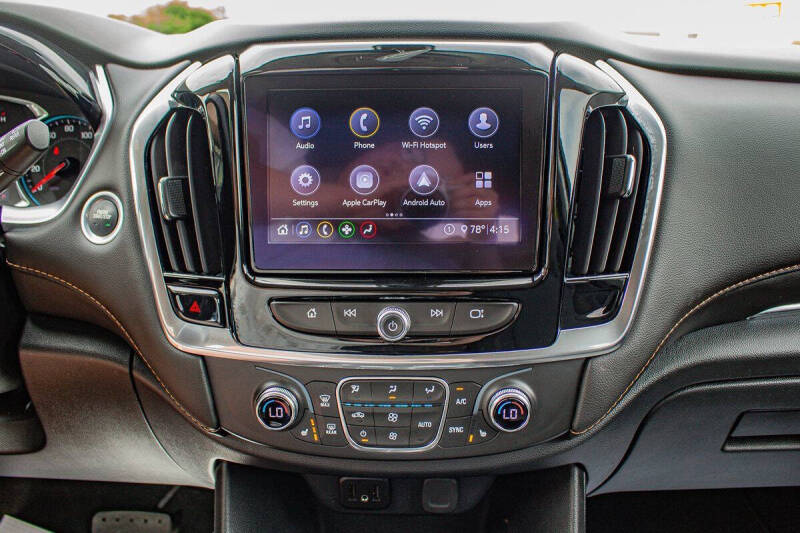 2020 Chevrolet Traverse LT Cloth